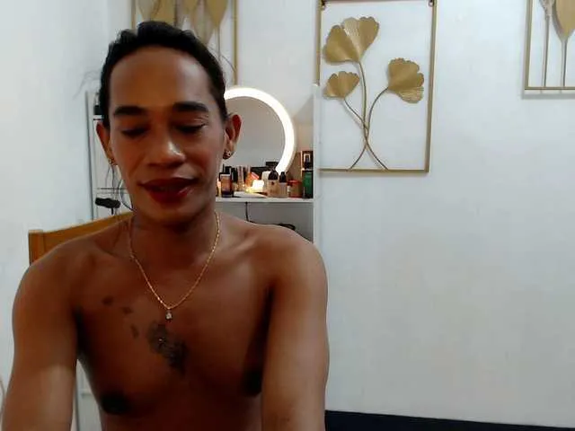 Live sex webcam photo for transeugenemaniac #293087513