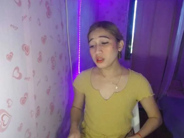 Live sex webcam photo for transkimmy95 #276330196