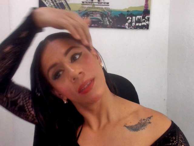 Live sex webcam photo for treyxiihot87 #276818734