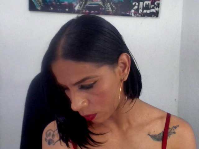 Live sex webcam photo for treyxiihot87 #276908400