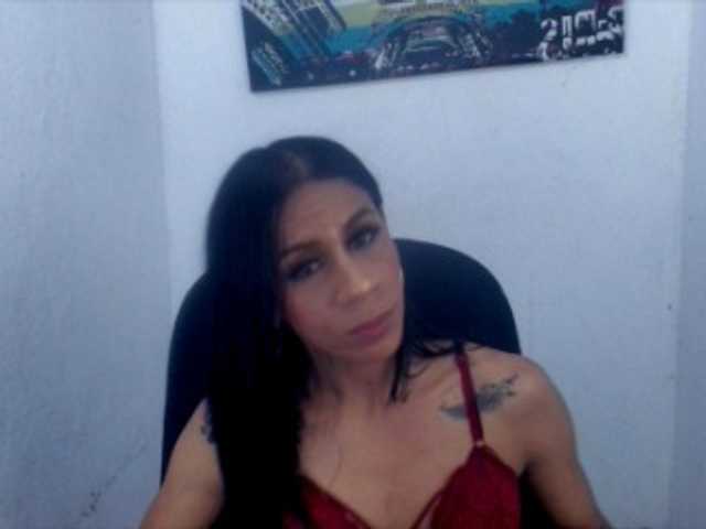 Live sex webcam photo for treyxiihot87 #277604606