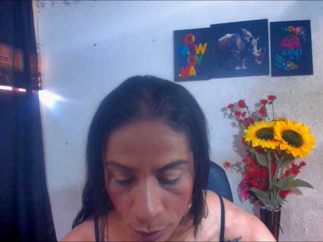 Live sex webcam photo for treyxiihot87 #291529199