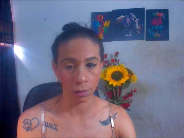 Live sex webcam photo for treyxiihot87 #291549550