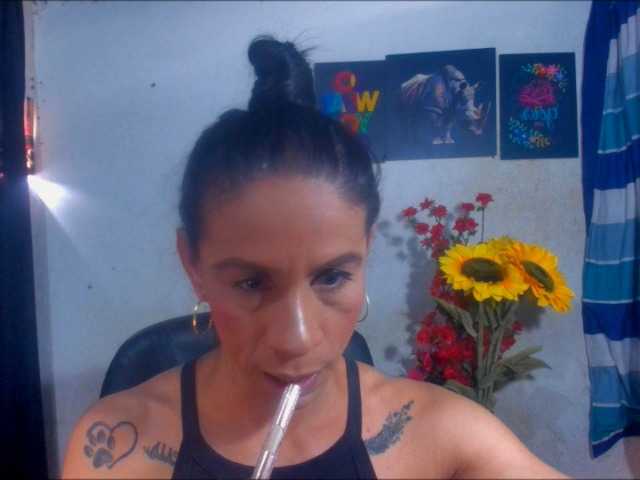 Live sex webcam photo for treyxiihot87 #291629911