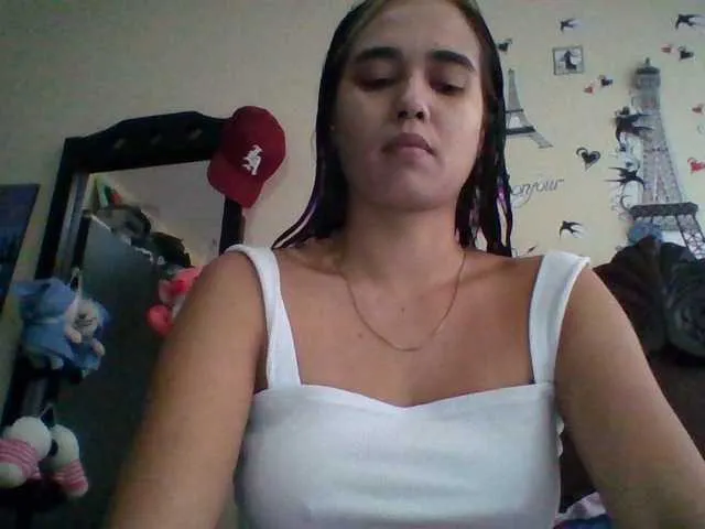 Live sex webcam photo for trianabell #292269807