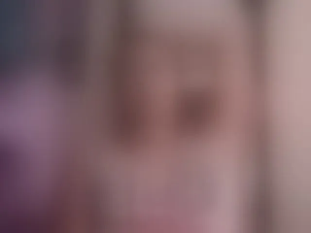 Live sex webcam photo for trianabell #293436902