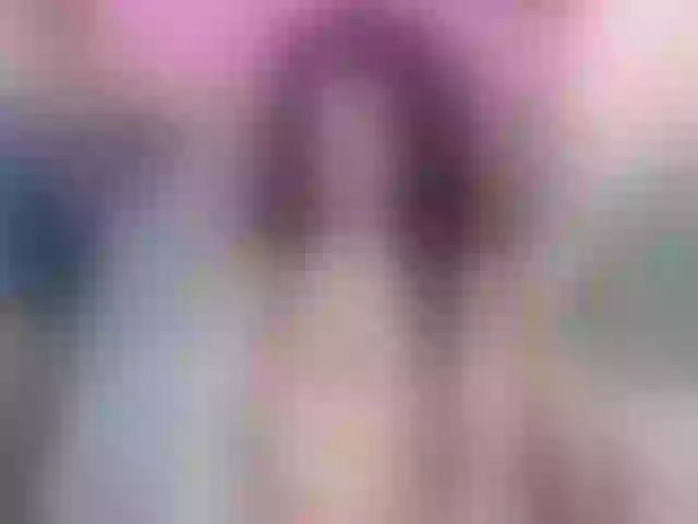 Live sex webcam photo for tricolmini2 #275930408