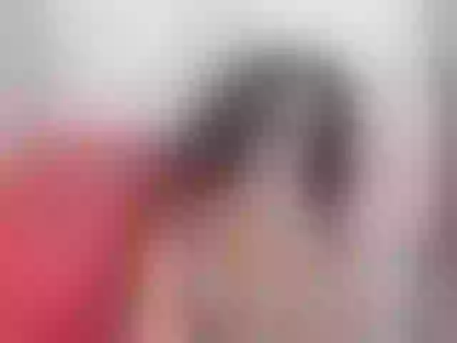 Live sex webcam photo for tricolmini2 #277527100