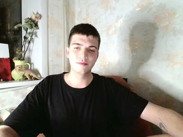 Live sex webcam photo for tripc #285115026