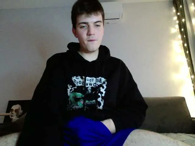 Live sex webcam photo for tripc #290275484