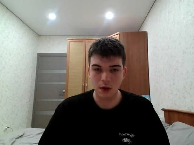 Live sex webcam photo for tripc #292363952