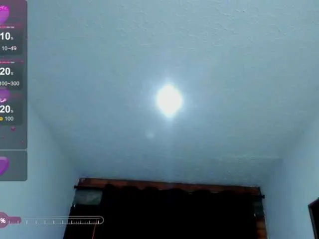 Live sex webcam photo for trixie-bigsexy #290316748