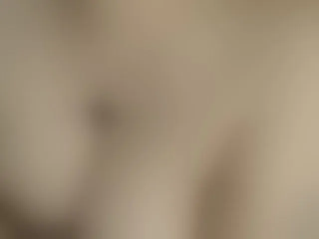 Live sex webcam photo for trixxxye #292585493