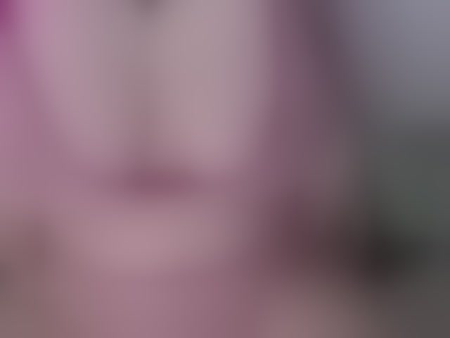 Live sex webcam photo for trixxxye #294052973
