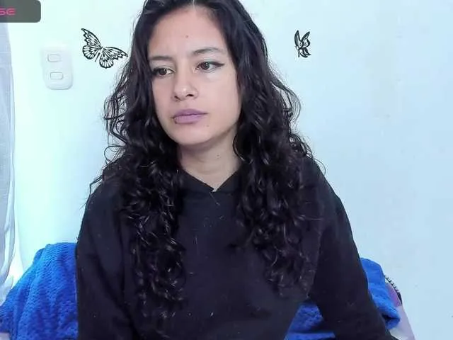 Live sex webcam photo for trixy26 #277522753