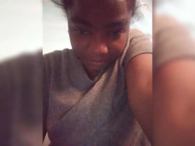 Live sex webcam photo for tryciah #291582520