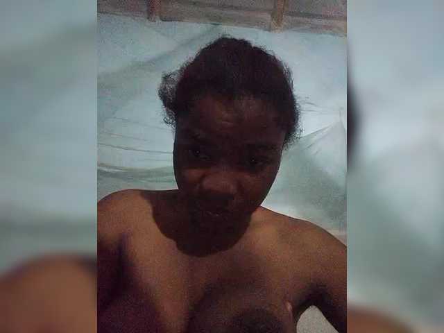 Live sex webcam photo for tryciah #291690648