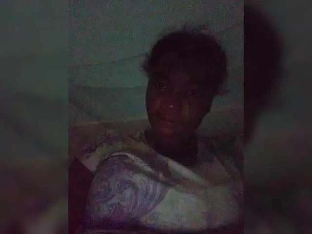 Live sex webcam photo for tryciah #292139010