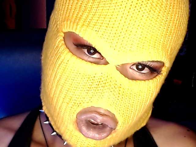 Live sex webcam photo for tsVIOLETT #275545174