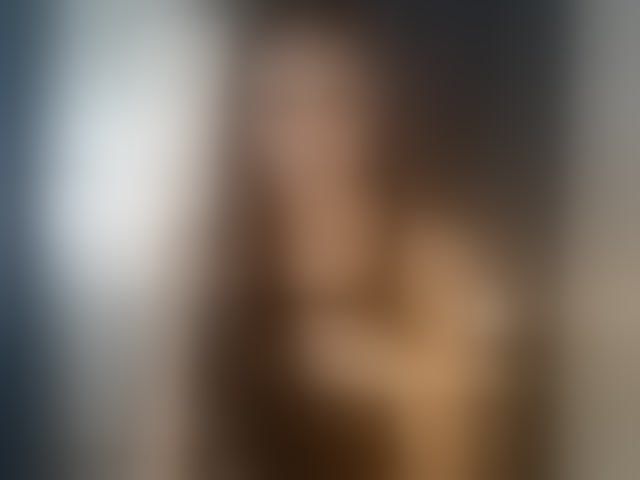 Live sex webcam photo for tsgoddesshorsecock69 #294075381