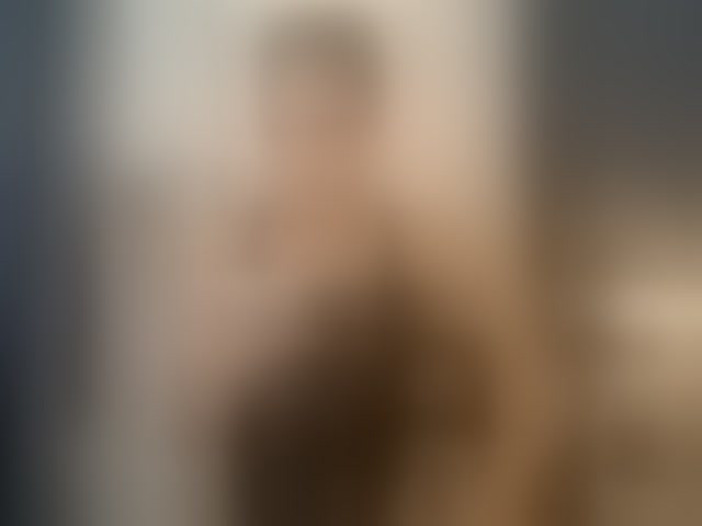 Live sex webcam photo for tsgoddesshorsecock69 #294176407