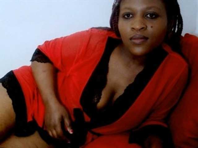 Live sex webcam photo for twerkingbbe4u #276171056