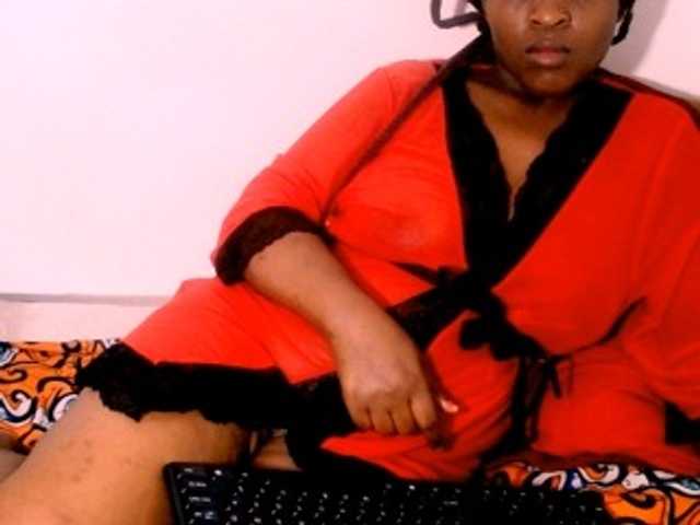 Live sex webcam photo for twerkingbbe4u #276173367