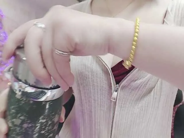 Live sex webcam photo for twhanhan #292374158