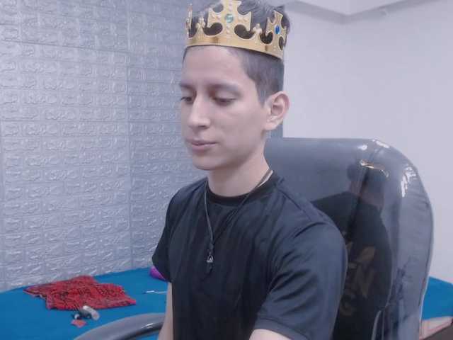 Live sex webcam photo for twinkxtoy #275793904