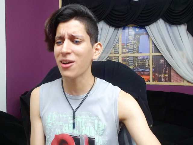 Live sex webcam photo for twinkxtoy #275899386