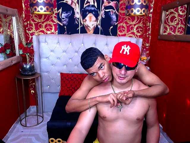 Live sex webcam photo for twoboys #290879488