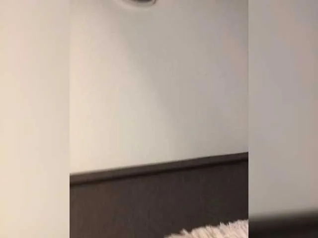 Live sex webcam photo for twofuckublegr #291114486