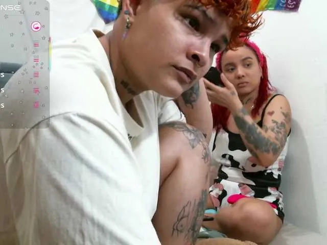 Live sex webcam photo for twofunnybitches #291782829