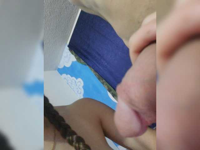 Live sex webcam photo for twosex69 #273705022