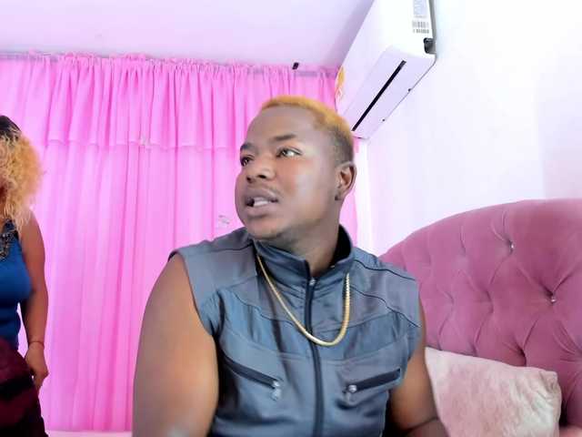 Live sex webcam photo for tyfaniypepe #275639872