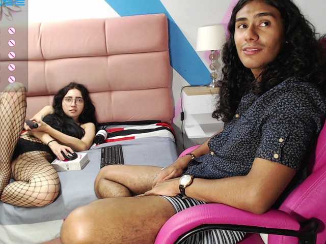 Live sex webcam photo for tylor-danny20 #274437621