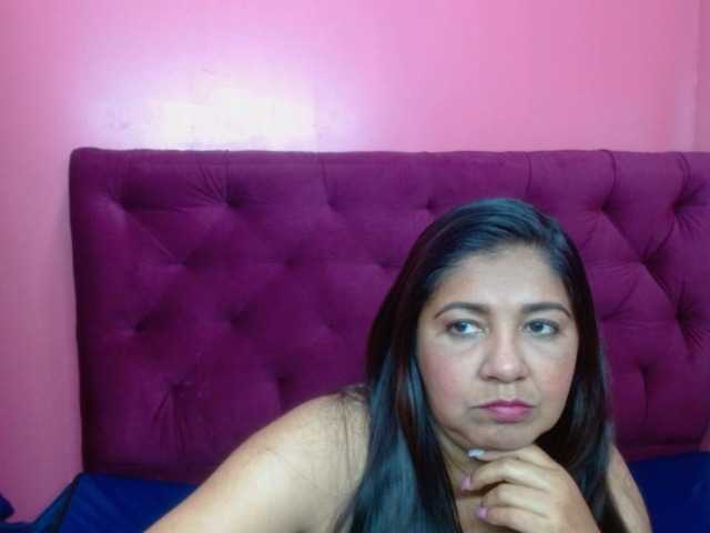 Live sex webcam photo for Tynathx #272672290