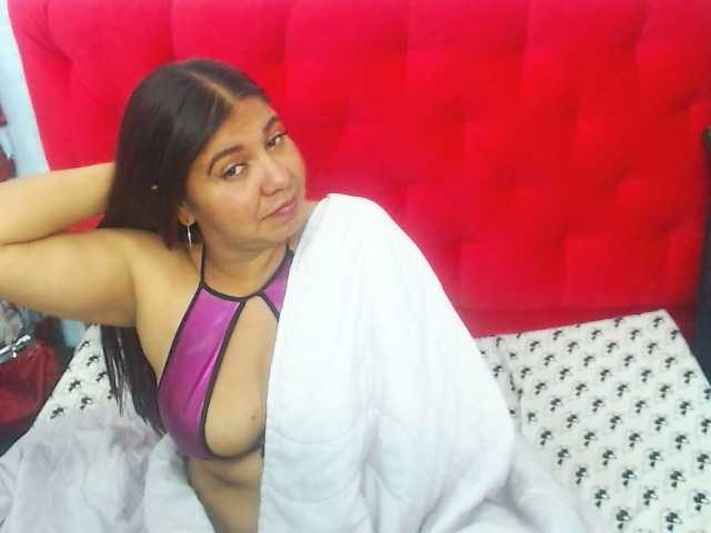 Live sex webcam photo for Tynathx #273235315