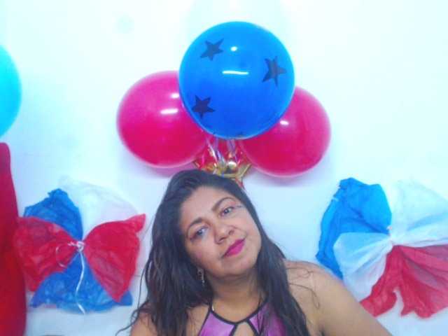 Live sex webcam photo for Tynathx #273955065