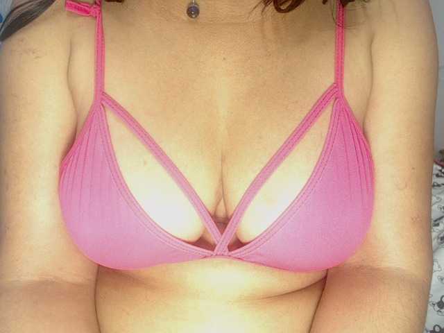 Live sex webcam photo for Tynathx #274975816