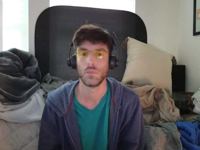 Live sex webcam photo for uCaughtAlex #288084163