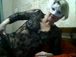 Live sex webcam photo for uckyCoupleXXX #199021780