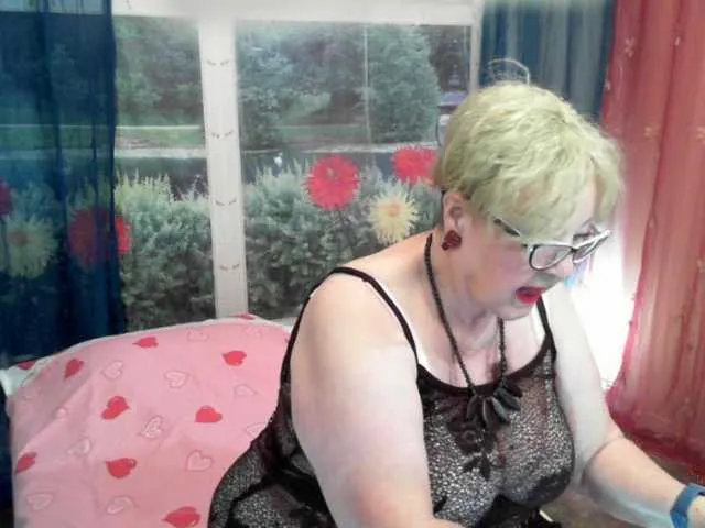 Live sex webcam photo for ultramila #275905824