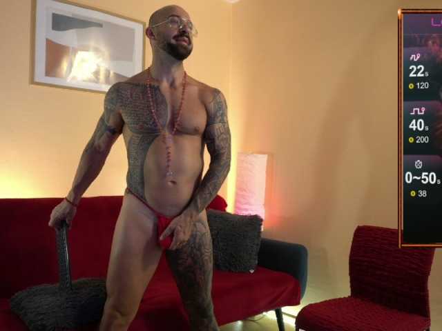 Live sex webcam photo for uncut-hugecock-stud #278039079