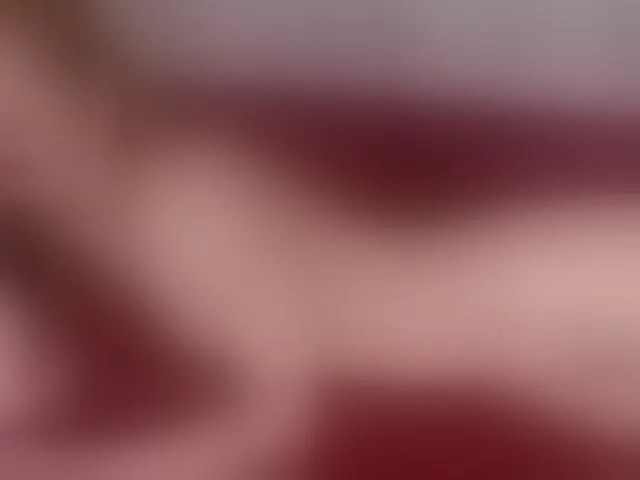 Live sex webcam photo for ur-kussy #272116598