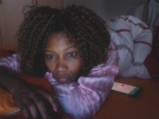 Live sex webcam photo for urblackcherry #151889870