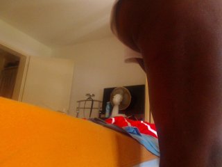 Live sex webcam photo for urblackcherry #152138271