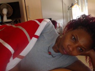 Live sex webcam photo for urblackcherry #152563591