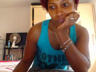 Live sex webcam photo for urblackcherry #152619192