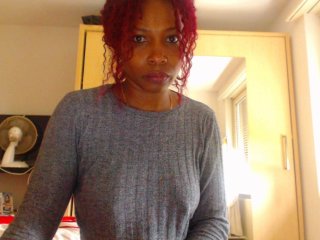 Live sex webcam photo for urblackcherry #152853433